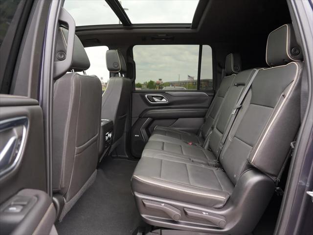 2023 GMC Yukon XL 4WD SLT