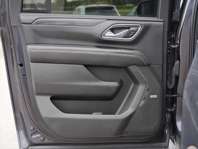 2023 GMC Yukon XL 4WD SLT
