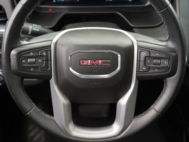 2023 GMC Yukon XL 4WD SLT