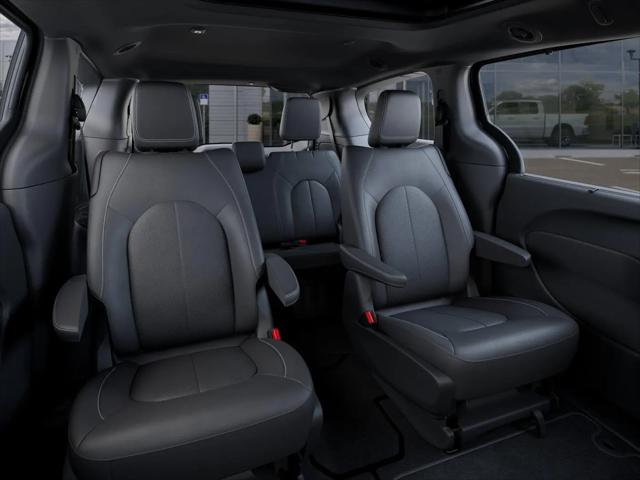 2026 Chrysler Pacifica Select AWD