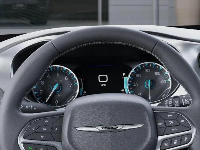 2026 Chrysler Pacifica Select AWD