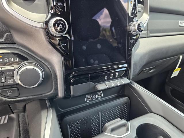 2026 Ram 1500 Big Horn Crew Cab 4x4 57 Box
