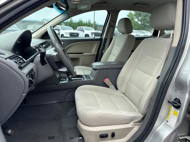 2008 Mercury Sable Base