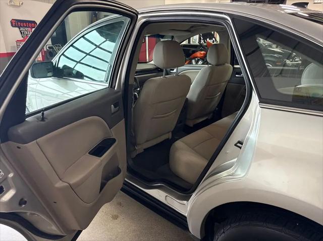 2008 Mercury Sable Base