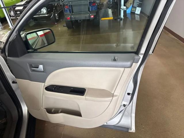 2008 Mercury Sable Base