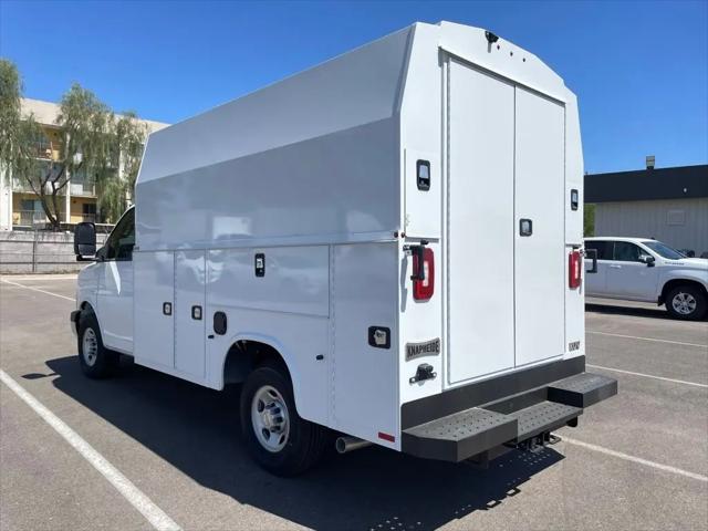 2025 Chevrolet Express Cutaway Work Van