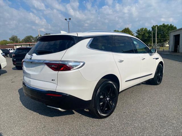 2024 Buick Enclave Essence FWD