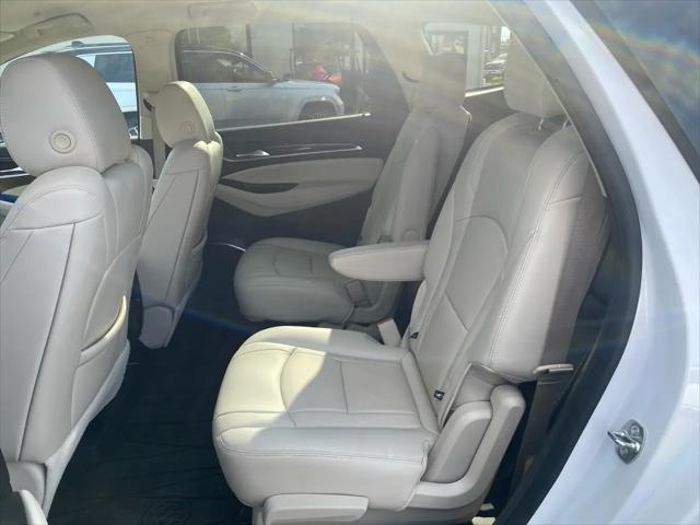 2024 Buick Enclave Essence FWD