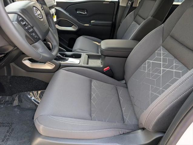 2026 Nissan Frontier Crew Cab SV 4x2