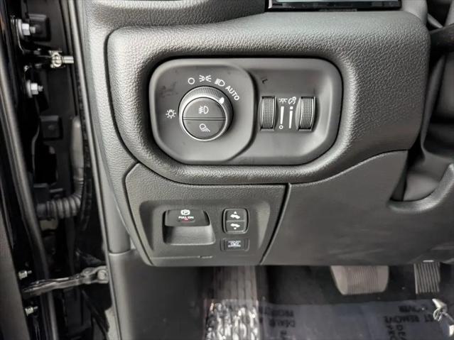 2026 Ram 1500 Rebel Crew Cab 4x4 5'7" Box
