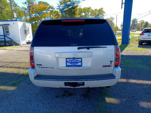 2010 GMC Yukon XL Denali