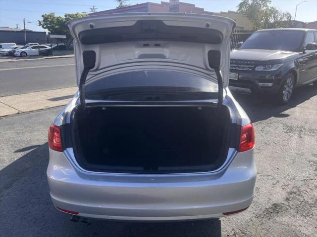 2014 Volkswagen Jetta 2.0L S