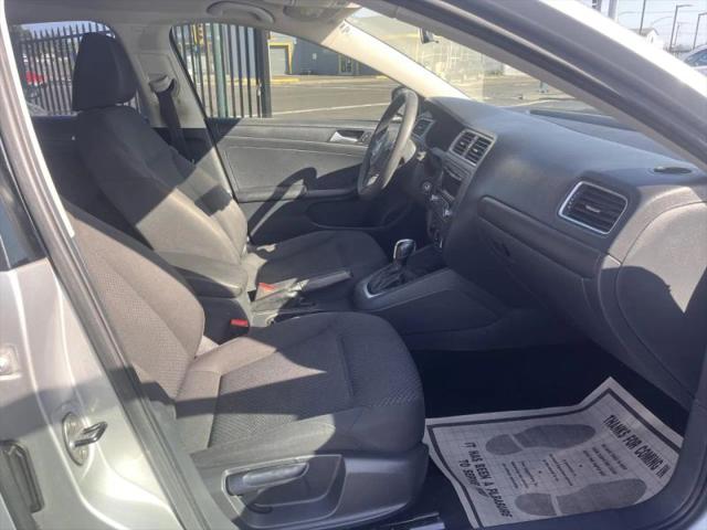 2014 Volkswagen Jetta 2.0L S