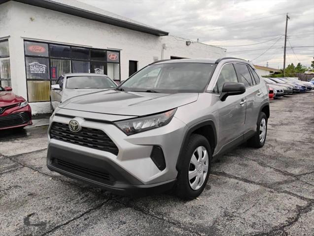 2019 Toyota RAV4 LE