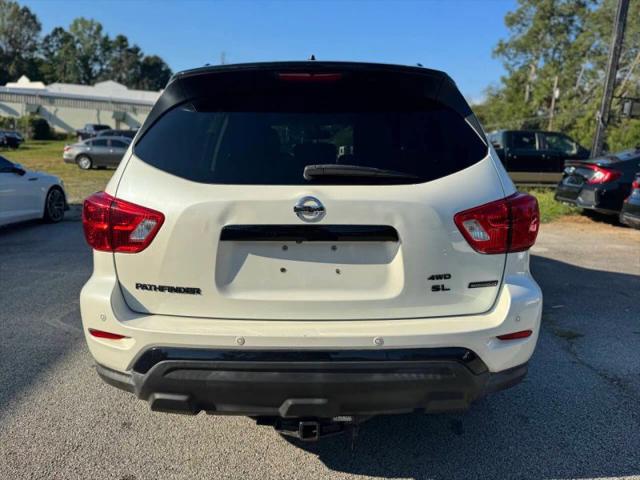 2018 Nissan Pathfinder SL