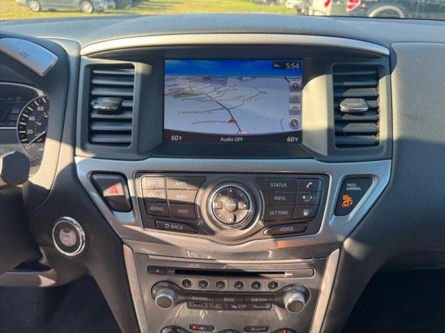 2018 Nissan Pathfinder SL