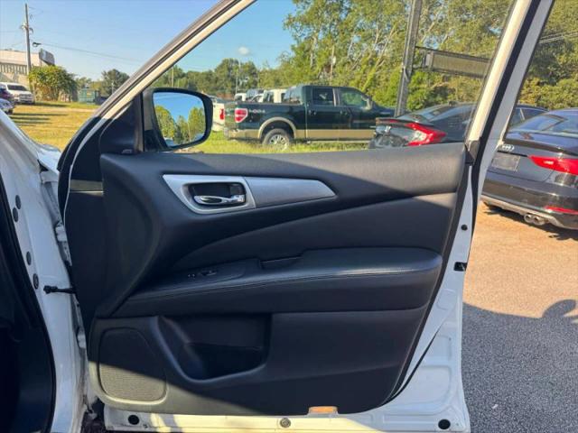 2018 Nissan Pathfinder SL