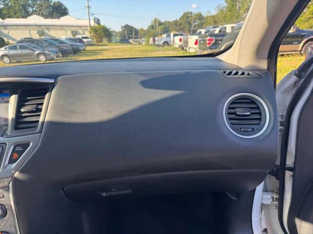 2018 Nissan Pathfinder SL