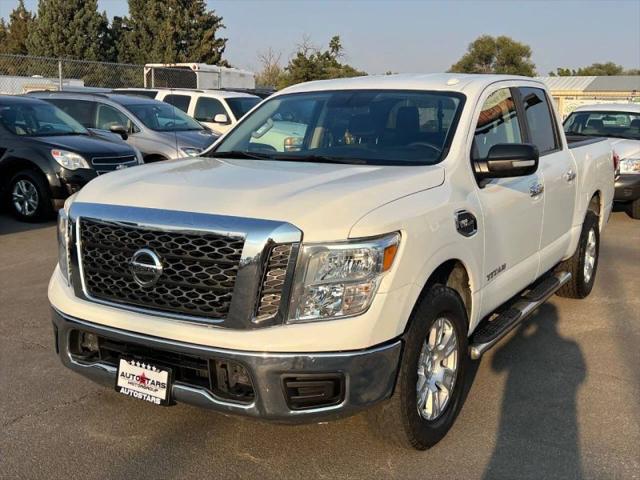 2017 Nissan Titan SV for sale in Yakima, WA