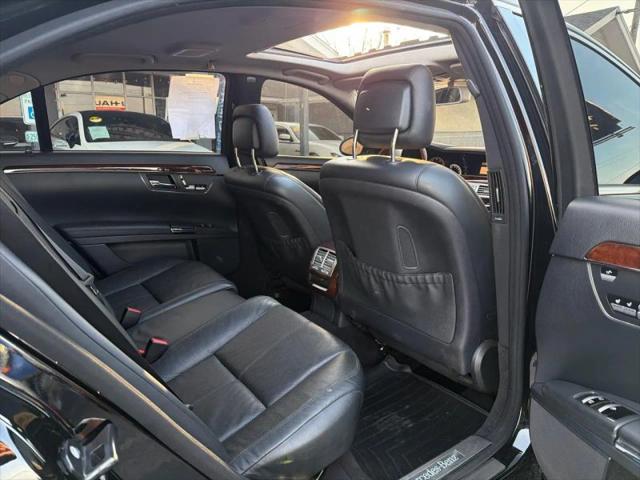 2009 Mercedes-Benz S 550 4MATIC