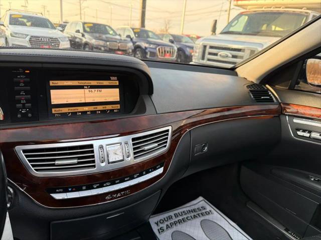 2009 Mercedes-Benz S 550 4MATIC