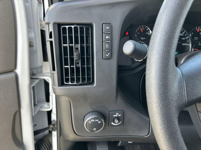 2025 GMC Savana Cutaway Work Van