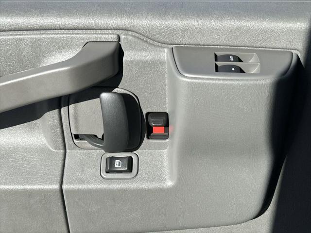 2025 GMC Savana Cutaway Work Van