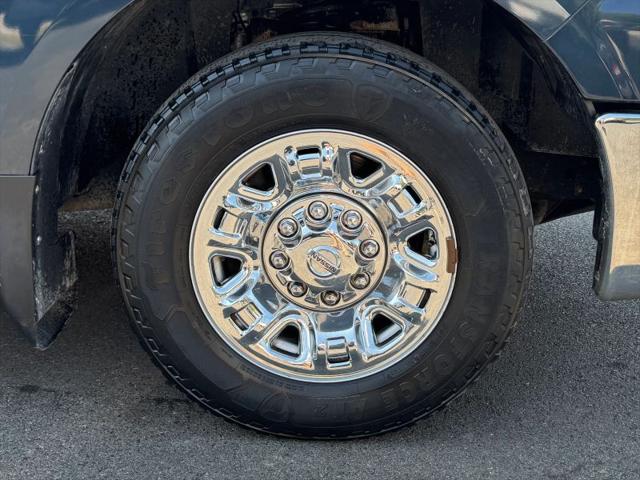 2020 Nissan 3500 SL