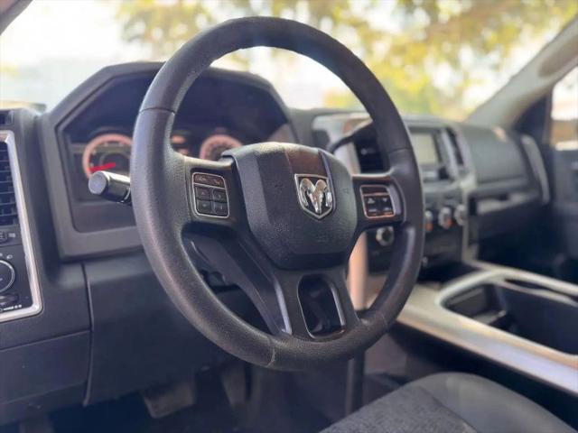 2018 Ram 3500 SLT Crew Cab 4x4 8' Box