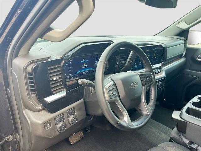 2024 Chevrolet Silverado 1500 4WD Crew Cab Short Bed RST