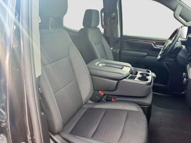 2024 Chevrolet Silverado 1500 4WD Crew Cab Short Bed RST