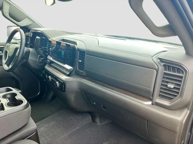 2024 Chevrolet Silverado 1500 4WD Crew Cab Short Bed RST