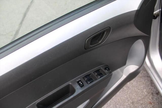 2014 Chevrolet Spark 1LT Auto