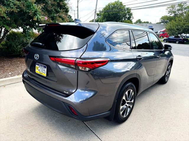 2021 Toyota Highlander Hybrid XLE