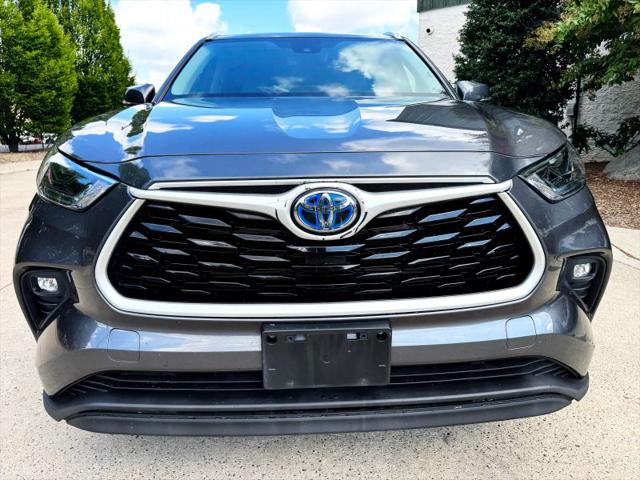 2021 Toyota Highlander Hybrid XLE