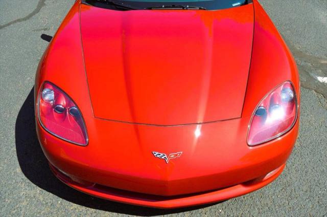 2005 Chevrolet Corvette Base