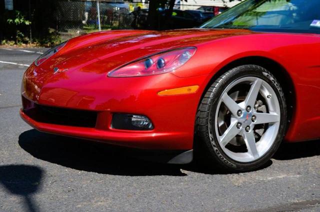 2005 Chevrolet Corvette Base