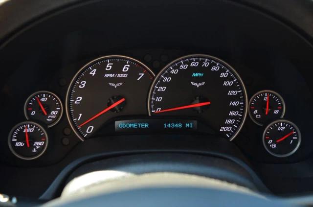 2005 Chevrolet Corvette Base