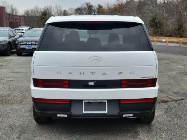 2026 Hyundai Santa Fe Hybrid SE