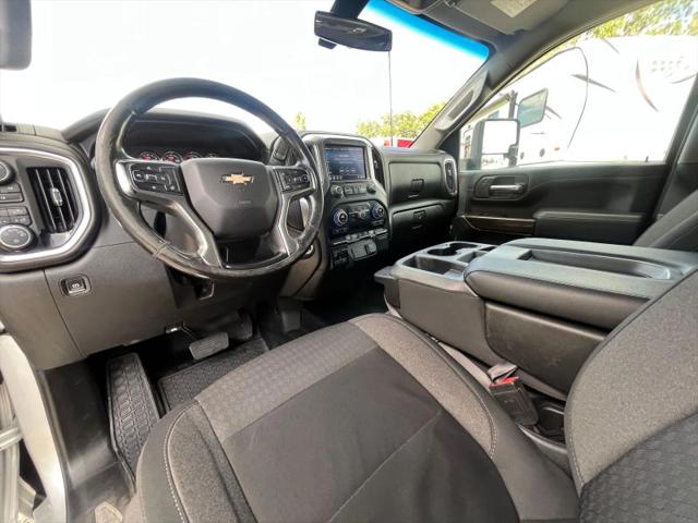 2020 Chevrolet Silverado 2500HD 4WD Crew Cab Long Bed LT