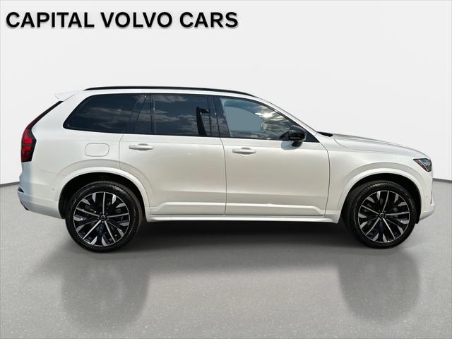 2026 Volvo XC90 B6 Ultra Dark Theme 7-Seater