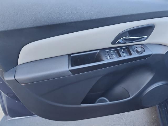 Used 2014 Chevrolet Cruze For Sale in Wilmington, OH