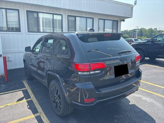 2021 Jeep Grand Cherokee Laredo X 4x4