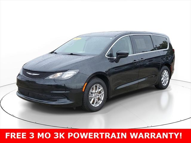 2022 Chrysler Voyager LX 2022 Chrysler Voyager LX