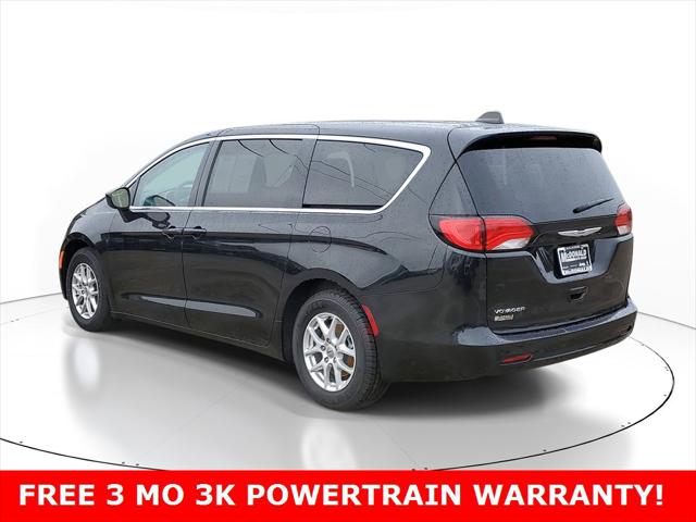 2022 Chrysler Voyager LX 2022 Chrysler Voyager LX