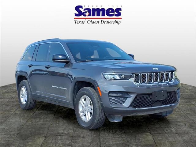 2025 Jeep Grand Cherokee Laredo 4x4