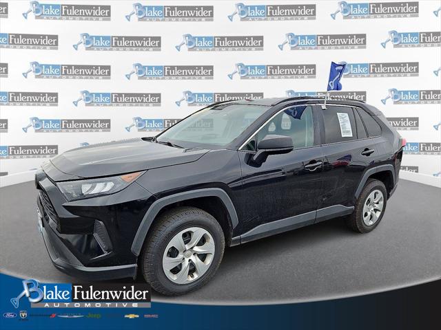 2021 Toyota RAV4 LE 2021 Toyota RAV4 LE