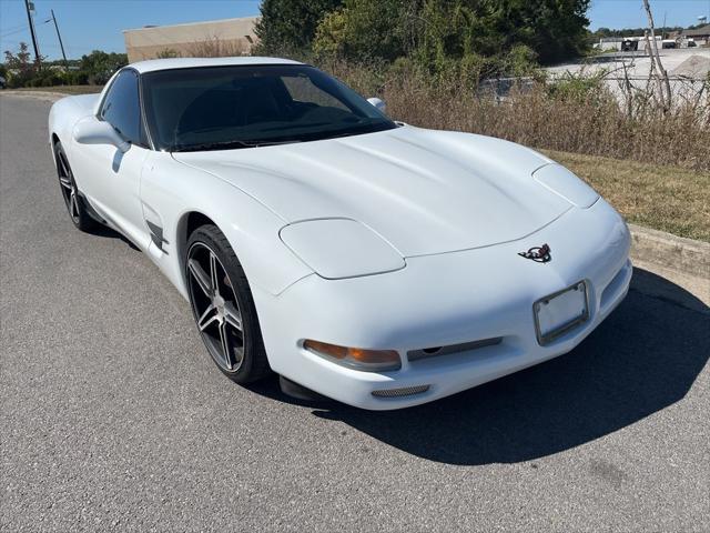 2004 Chevrolet Corvette Base