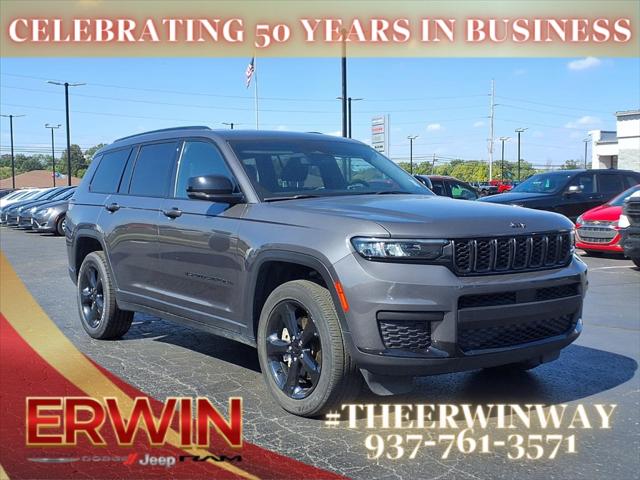 2023 Jeep Grand Cherokee L Altitude 4x4 2023 Jeep Grand Cherokee L Altitude 4x4