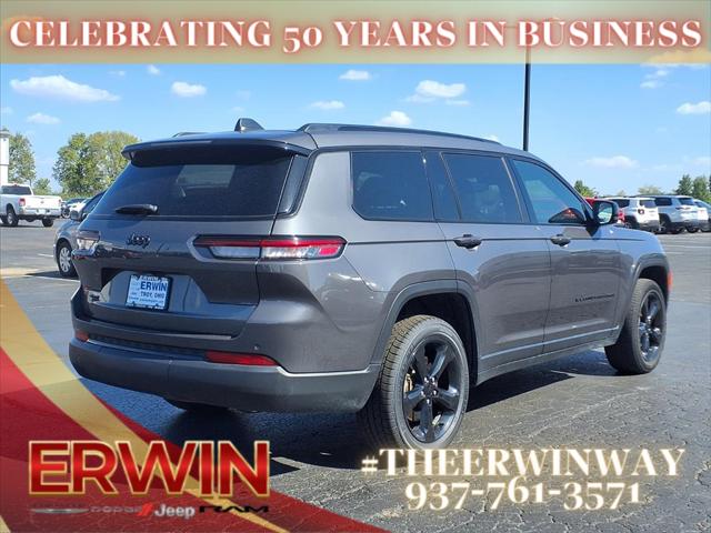 2023 Jeep Grand Cherokee L Altitude 4x4 2023 Jeep Grand Cherokee L Altitude 4x4
